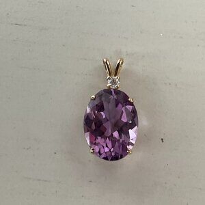 14k gold and amethyst pendant with diamond